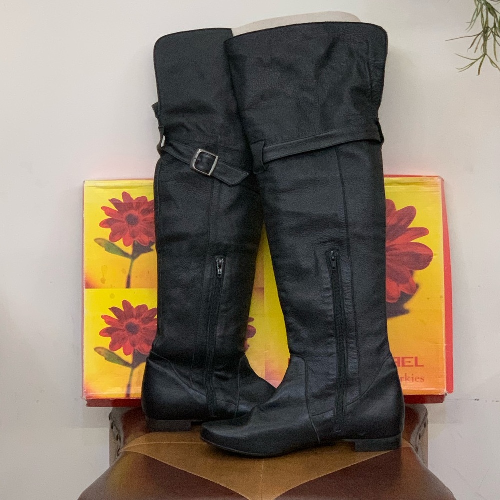 Genuine Eric Michael Soft Leather Flat High Boot